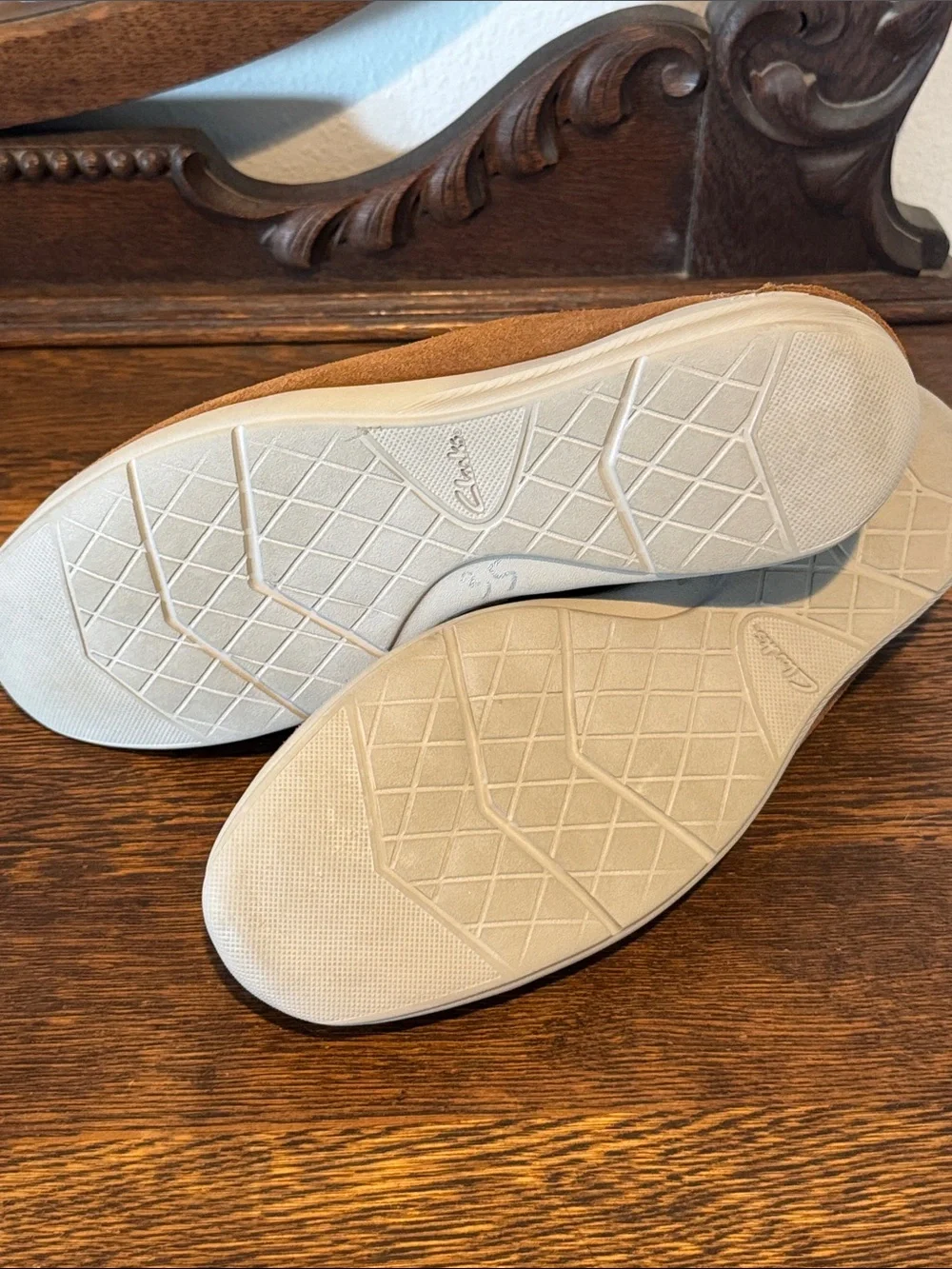 Clarks Men's Suede Slip-On Loafers - Tan Brown